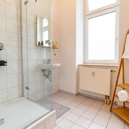 Apartment Grosse In Zentrum Mit Kleinem Garten By Interhome